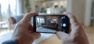 Read more about the article Augmented Reality Revolutionizing the World of E-commerce and Retail